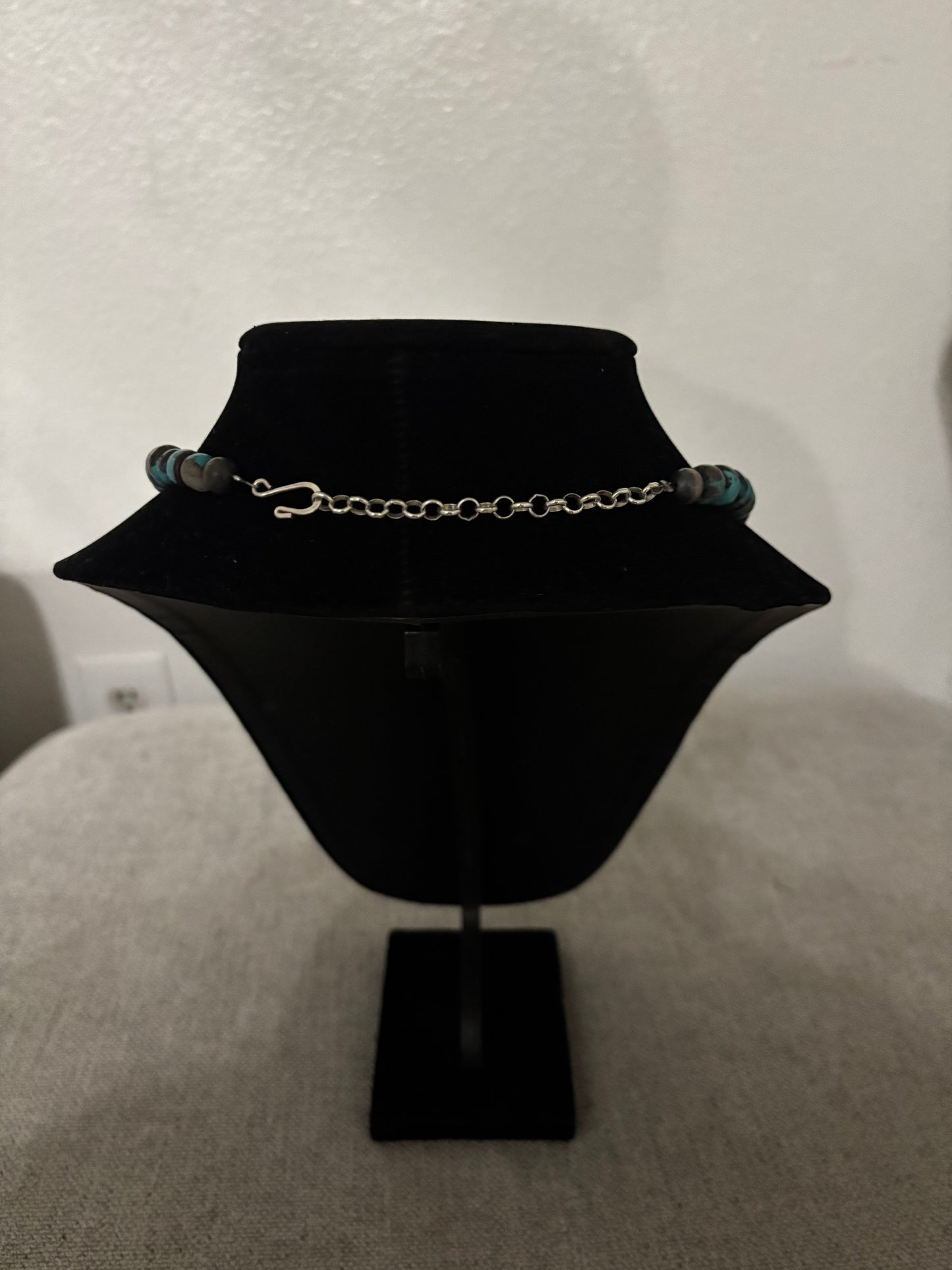 22” Cloud Mountain Turquoise Barrel Necklace with Navajo Pearls – 10mm