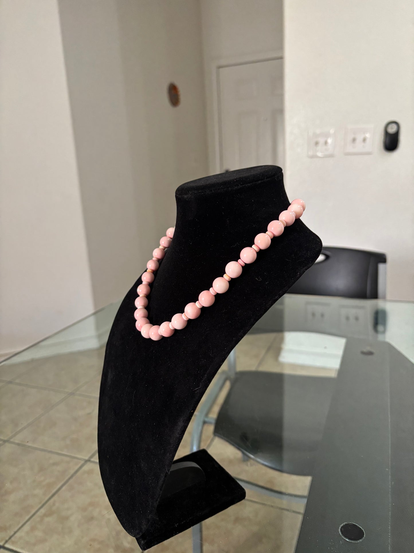 17” Pink Conch & Heishi Beaded Necklace