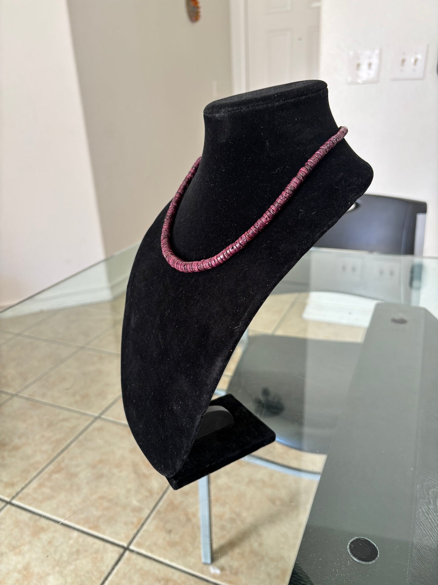 16.5” Purple Spiny Oyster Graduated Necklace