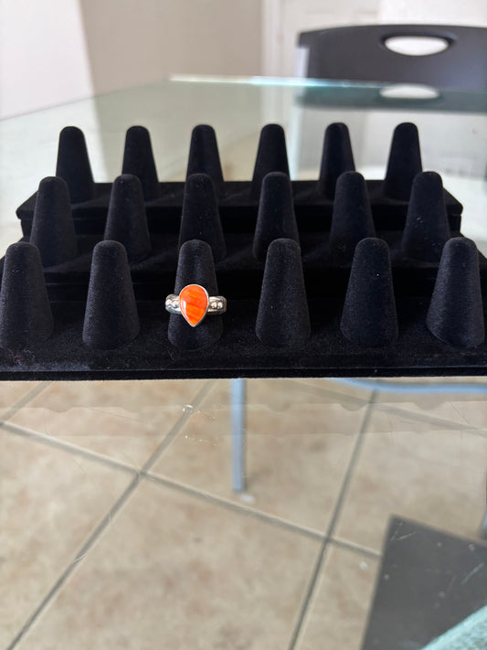 Size 8 Orange Spiny Oyster Teardrop Ring by James Martin