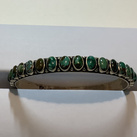 Bangle, Medium Oval Green ROYSTON Turquoise, 30 stone, DD crafted from Sterling Silver, an exquisite DD Bangles designed by Turquoise Mustang.