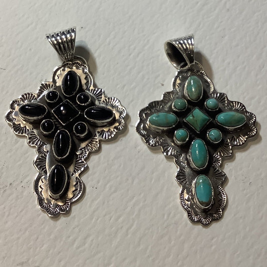 Pendant, Cross, Turquoise Cluster on stamped shield, square center 5 ovals & 4 round stones, rope bezel, DD - Turquoise Mustang