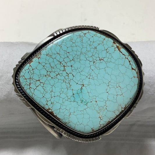Bracelet, Large freeform natural 8, cut "eyelash" bezel, Nila Cook Johnson (1) - Turquoise Mustang