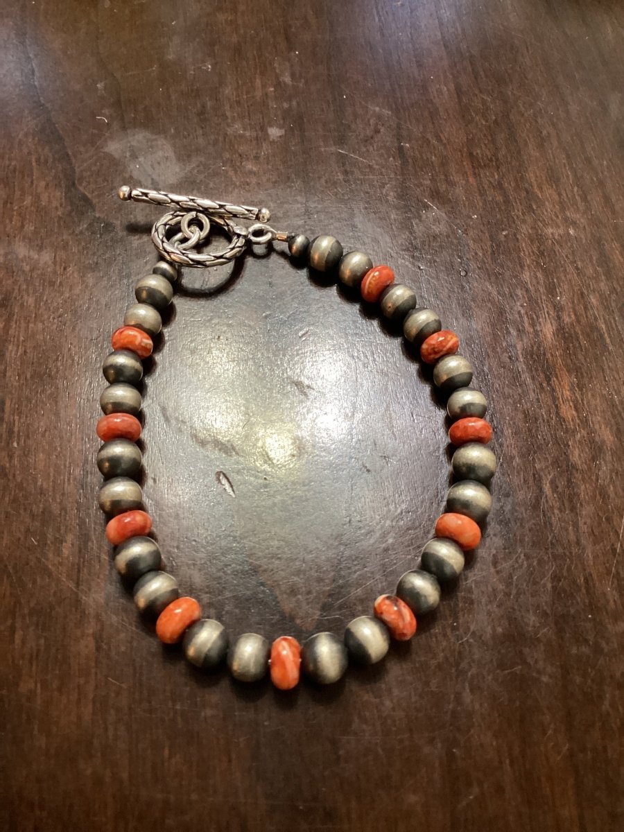 Bracelet, 6mm plain Navajo Pearls with Spiny Oyster Rondelles, Turquoise Mustang - Turquoise Mustang