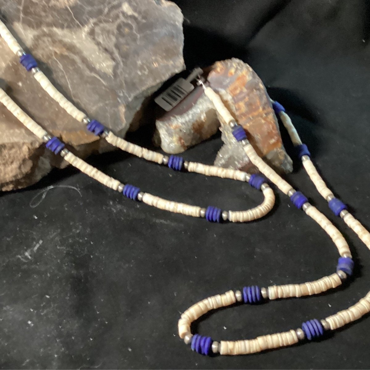 Necklace, 23" 6mm Melon Shell Heishi, 8mm Buff Lapis Heishi, TM - Turquoise Mustang