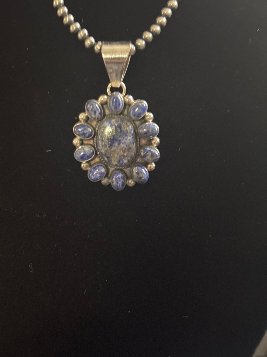 The Shasta Daisy Cluster Pendant - Turquoise Mustang