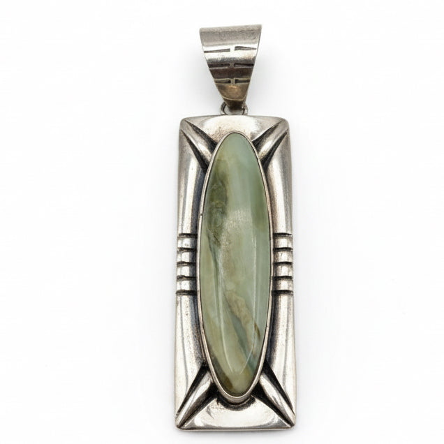 The Medium Reno Pendant - Turquoise Mustang