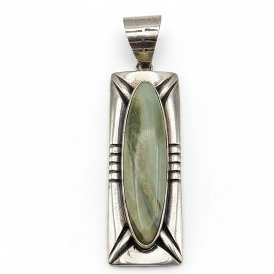 The Medium Reno Pendant - Turquoise Mustang