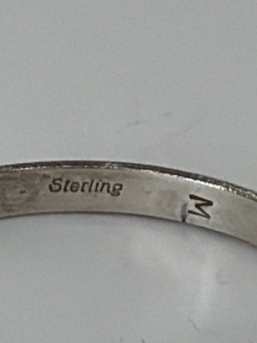 Vintage Narrow All - Silver, Tradition Stamp motif, half - round wire Cuff - Turquoise Mustang