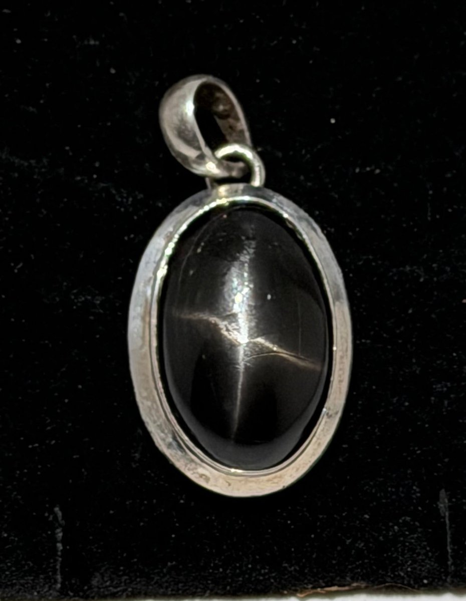 Black Star Sapphire Oval Pendant, 1.75” long, beveled bezel, - Turquoise Mustang