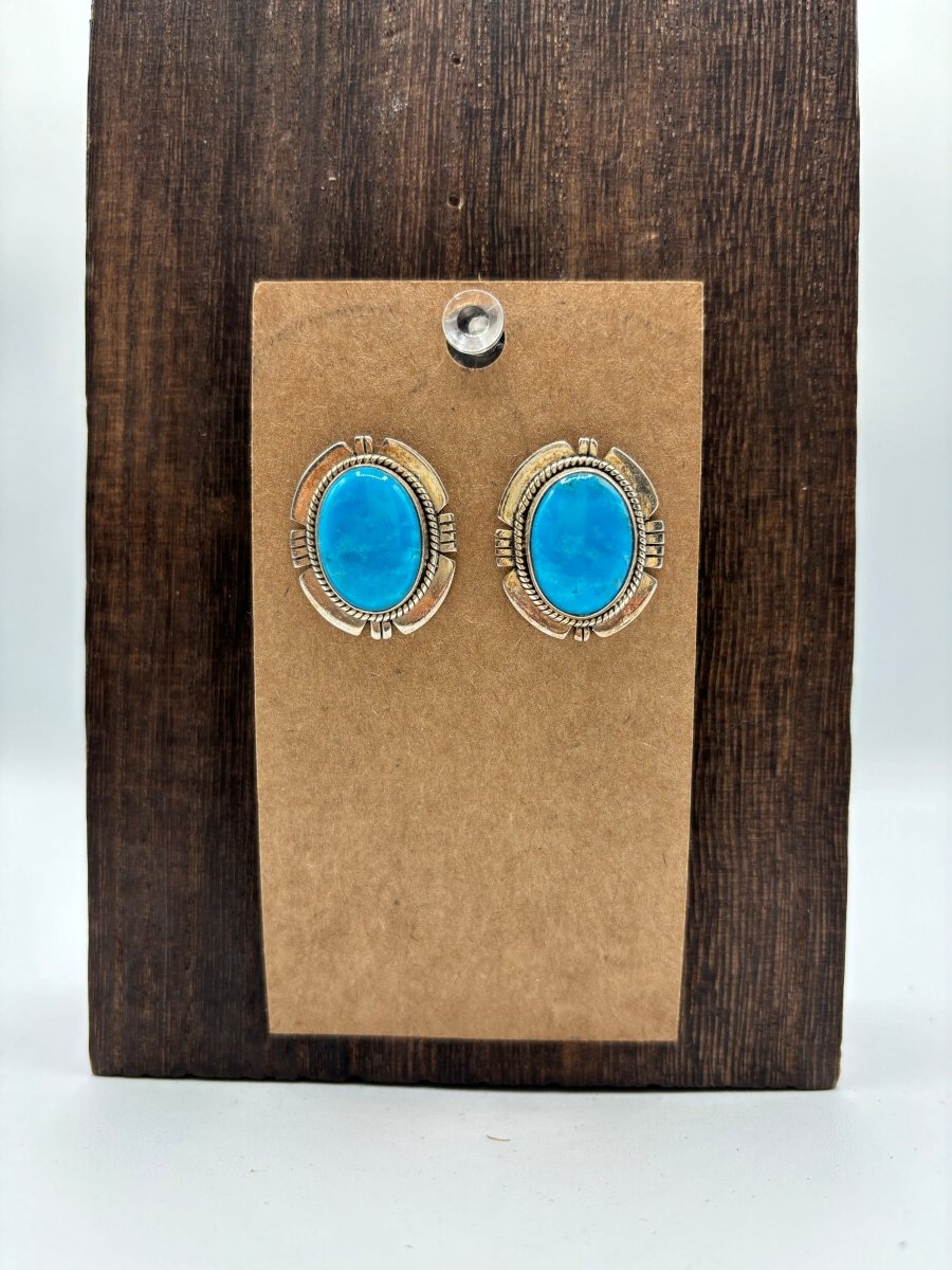 The Orchid Filework Stud Earrings - Turquoise Mustang