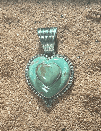 The Forget - Me - Not Heart Pendant - Turquoise Mustang