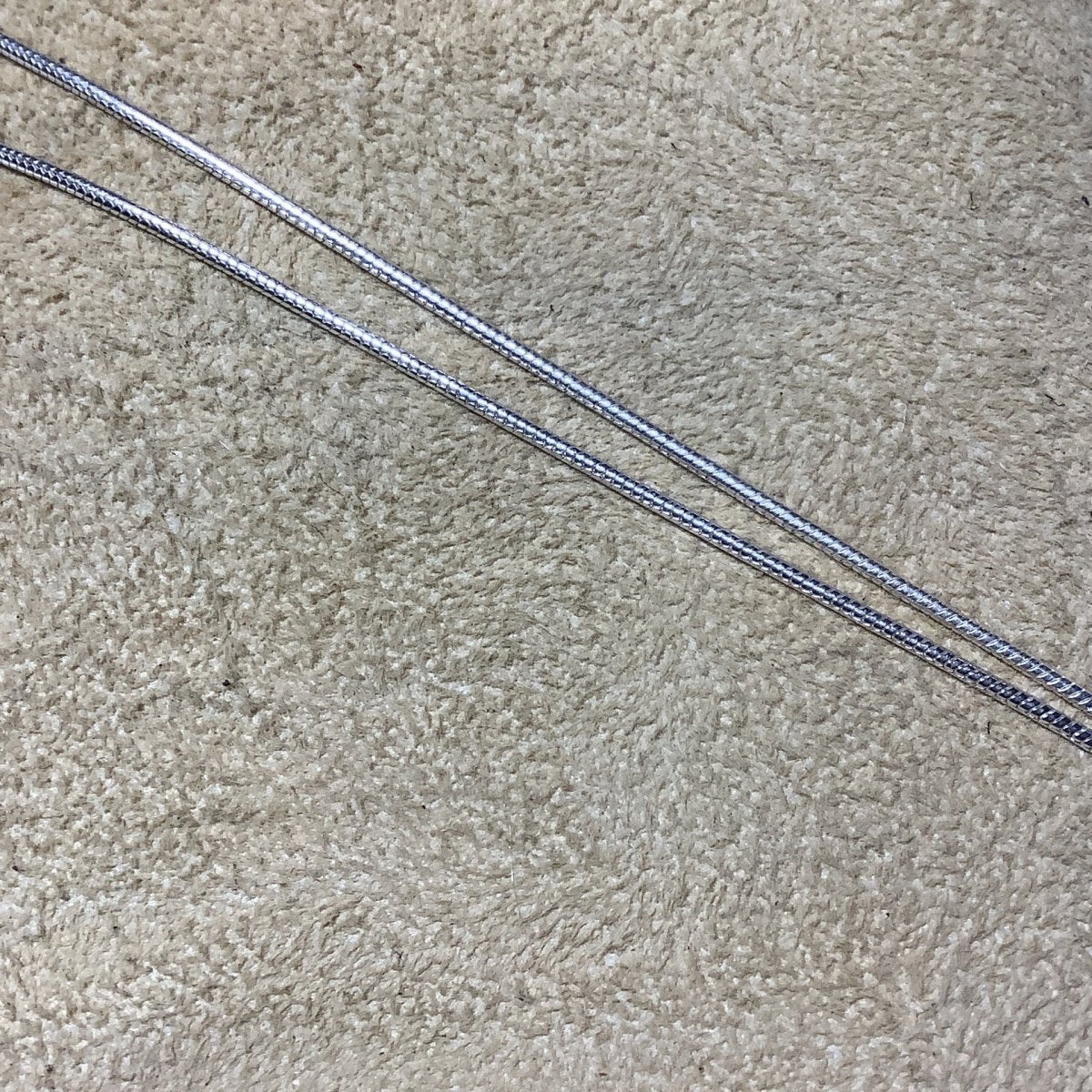 Snake Chain, Bright Silver, 1 mm, 20" - Turquoise Mustang