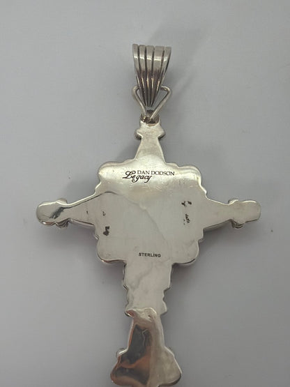 The Oleander Elegant Cross Pendant in Black Onyx - Turquoise Mustang