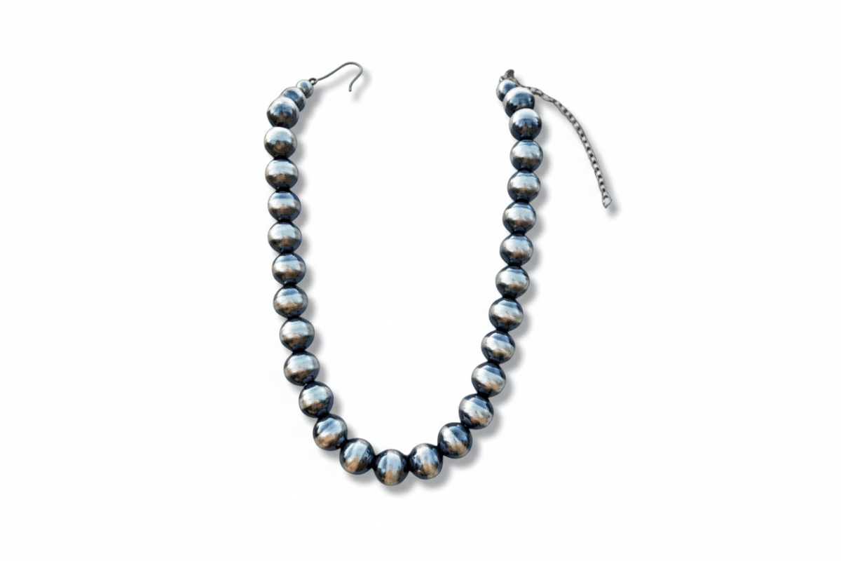 14mm Mustang Silver Pearls - Turquoise Mustang