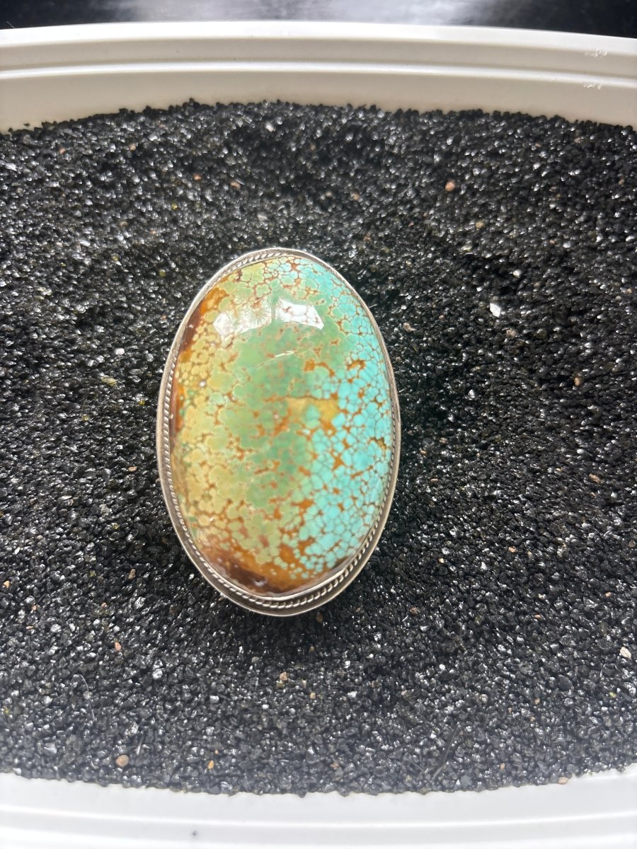 Ring, 250 ct. Royston Oval High Dome Cabochon, fine rope bezel, Zia - Turquoise Mustang