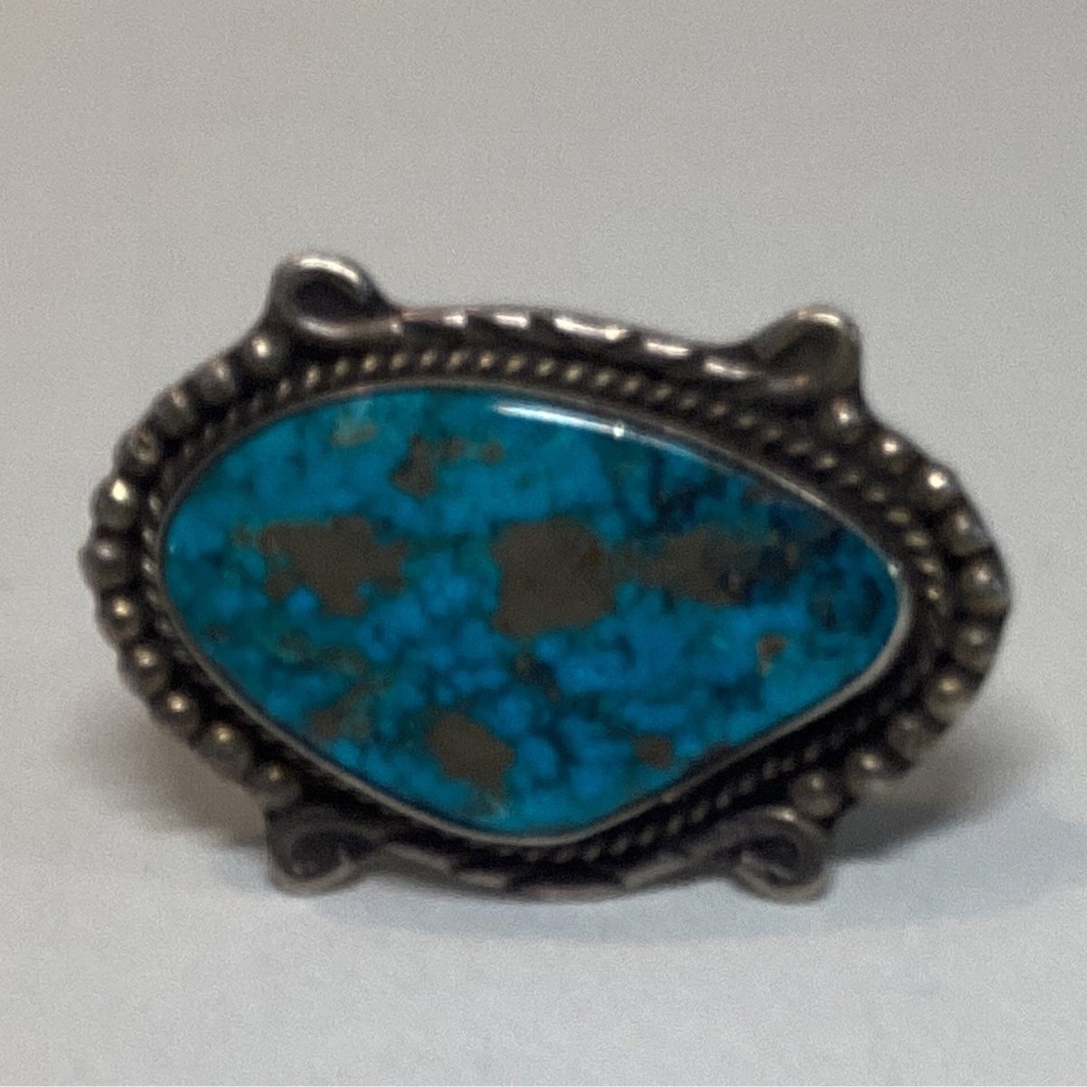 Ring, Freeform Large Spiderweb Turquoise, Pyrite, Antique, no hallmark - Turquoise Mustang