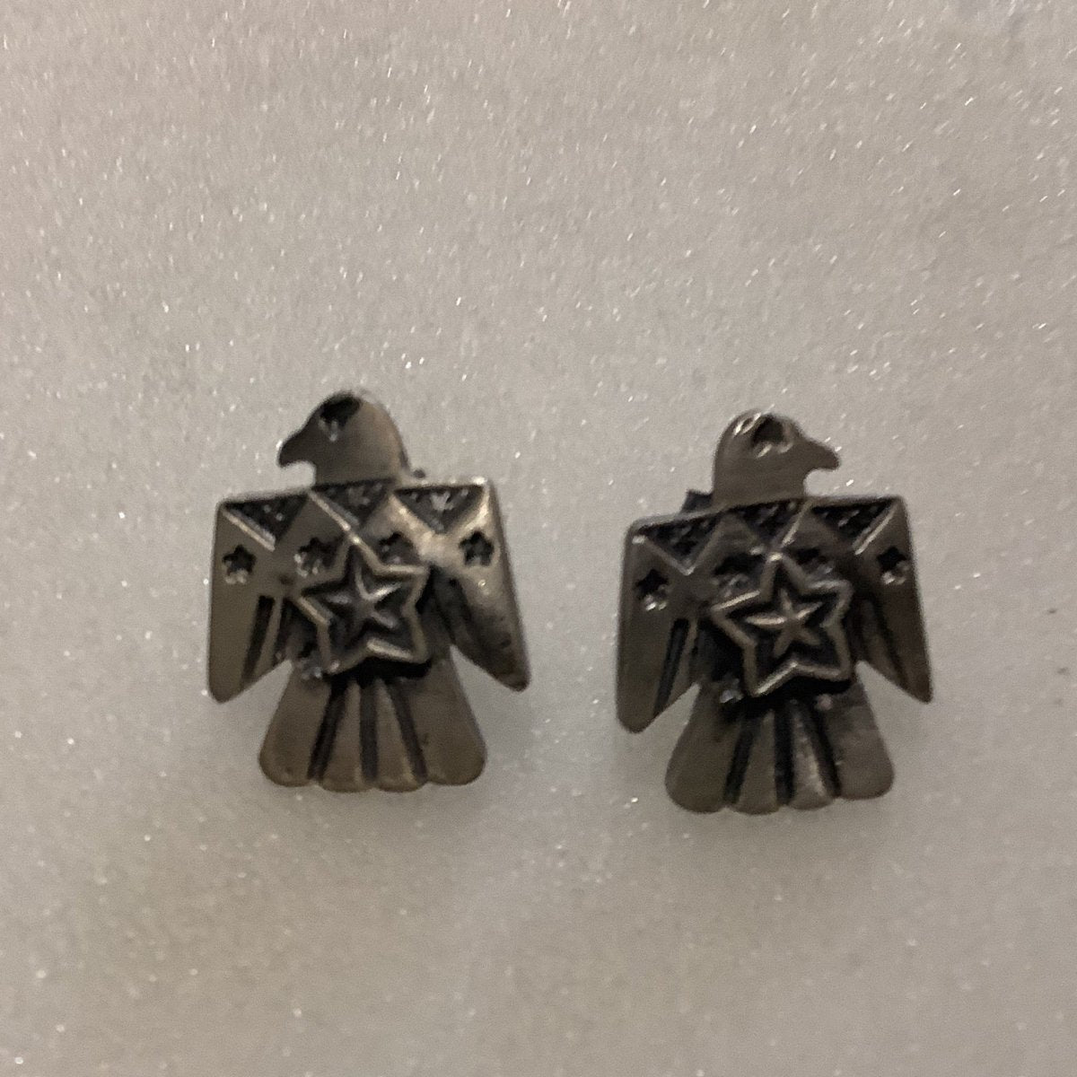 Earrings, Sm Thunderbirds with Star, Studs, DD - Turquoise Mustang