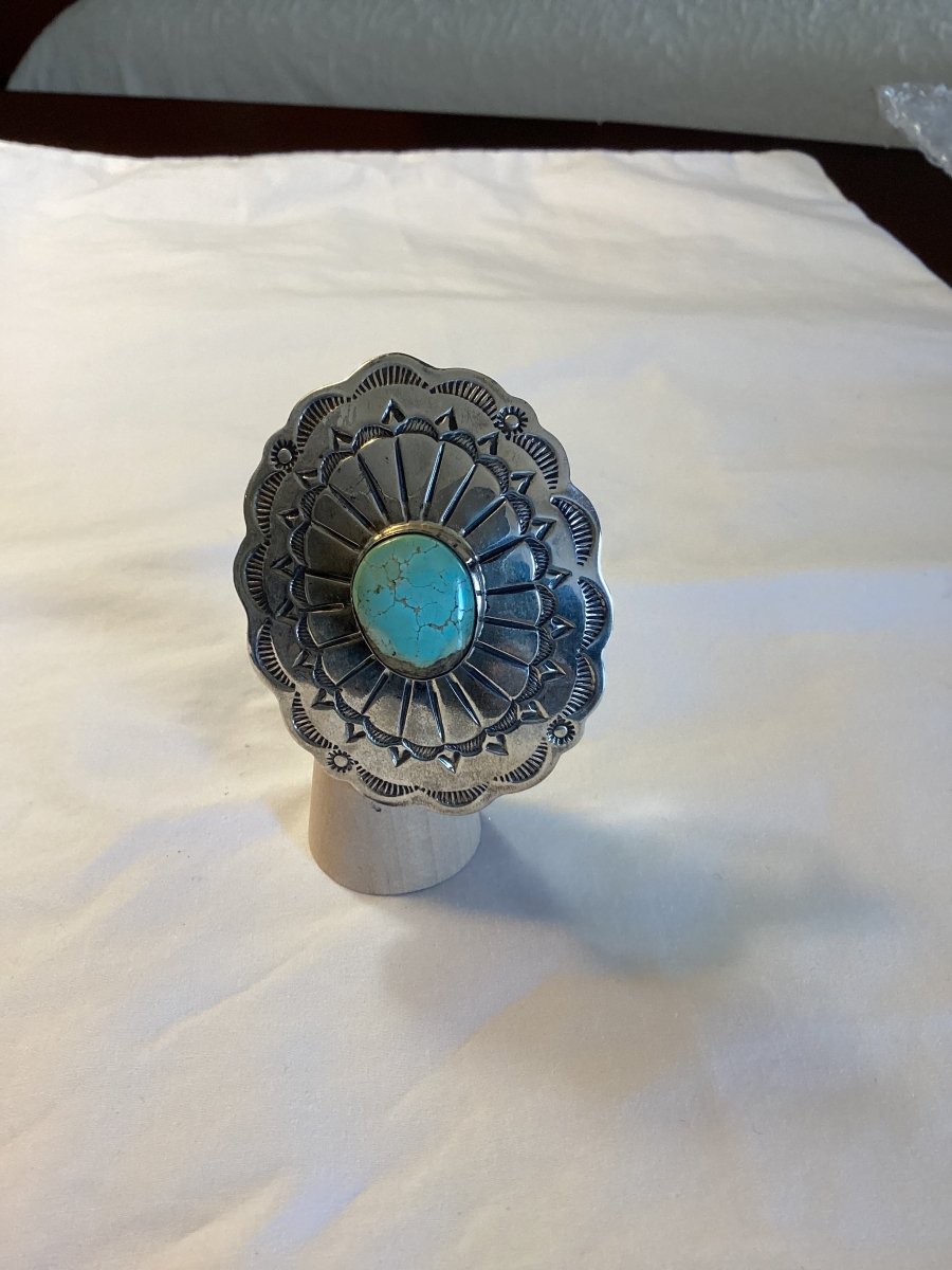 Buckle, Concho with Number 8 Turquoise Oval, Chimney Butte - Turquoise Mustang