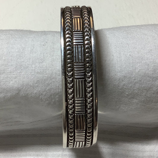 Bracelet, All Silver, Narrow "Chex Stampwork, Bruce Morgan (1) - Turquoise Mustang