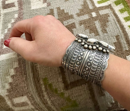 Huge White Buffalo Cluster Cuff by Navajo Artist Jimmie Yazzie - Turquoise Mustang