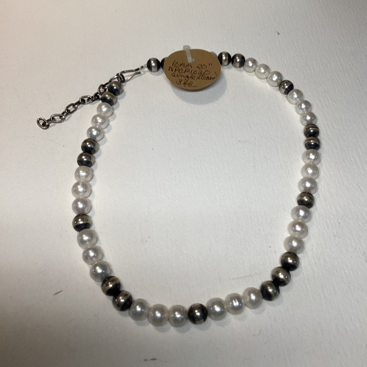 16", 1 strand, 10mm Navajo Pearls with White Pearls, Dan Dodson - Turquoise Mustang