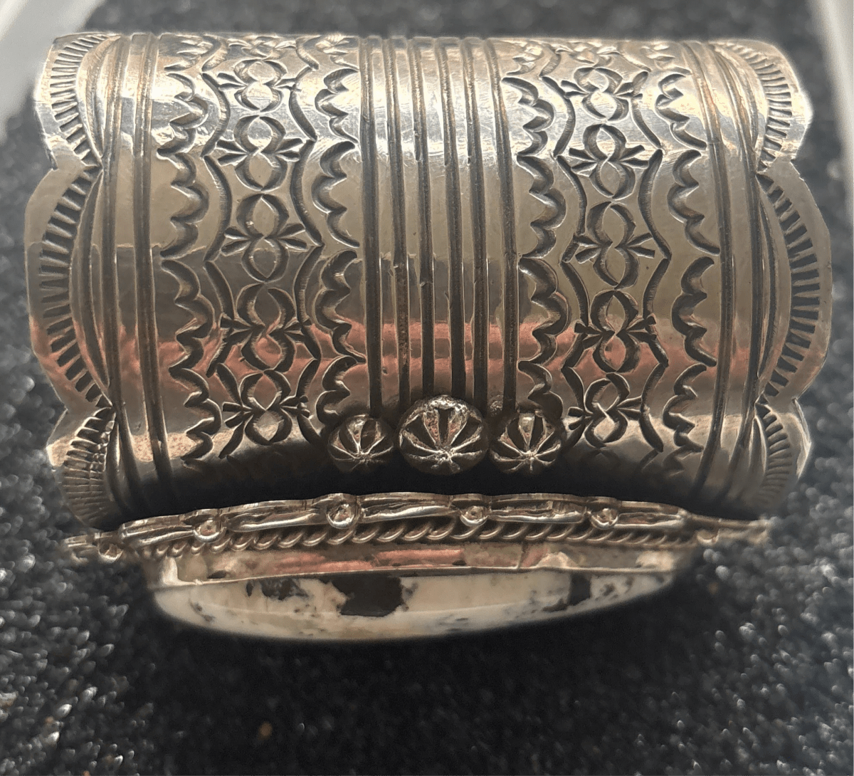 Extra wide cuff, White Buffalo Oval, in Heavy Gauge Sterling Silver by Chris Yazzie - Turquoise Mustang