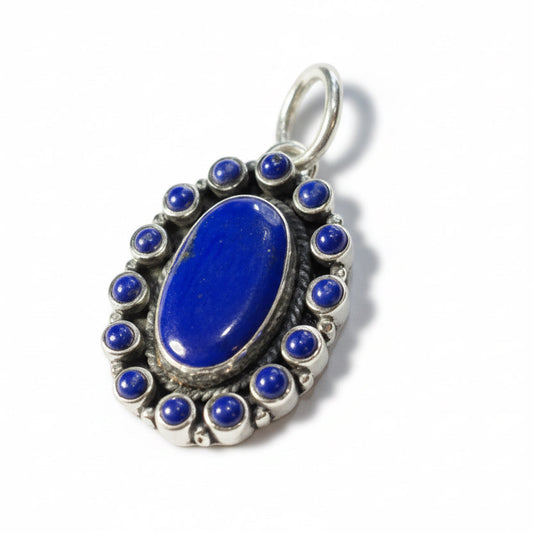 The Camelia Oval Cluster Pendant - Turquoise Mustang