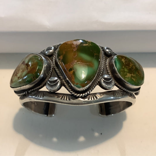 Bracelet, 3 - stone freeform Royston, V. Becenti - Turquoise Mustang