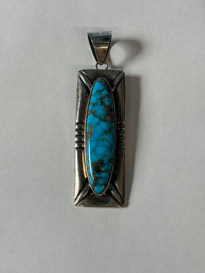 The Medium Reno Pendant - Turquoise Mustang