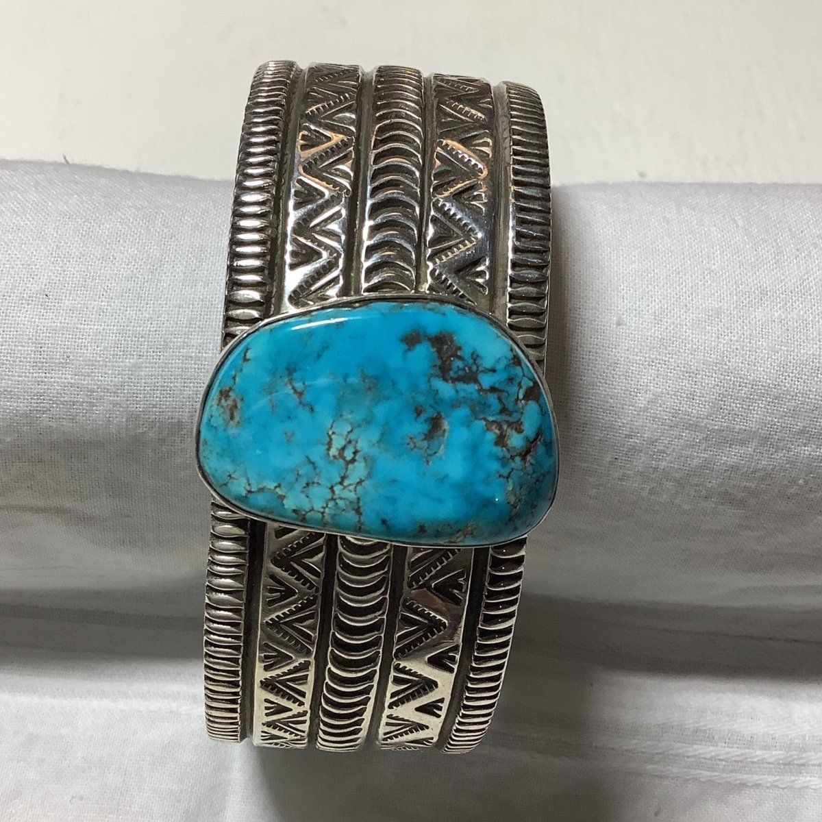 Wide Stamped Navajo Cuff Bracelet with Freeform Blue Kingman Turquoise, Alex Sanchez - Turquoise Mustang