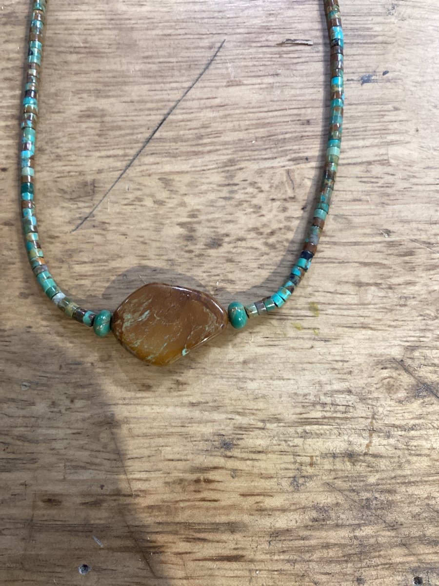 Necklace, 18" Natural Kingman 4mm Turquoise Heishi with Freeform Center bead Turquoise Mustang - Turquoise Mustang