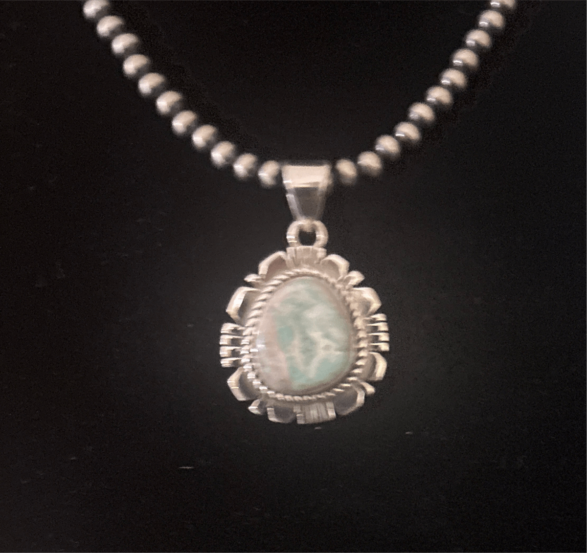 The Daphne Cluster Pendant - Turquoise Mustang