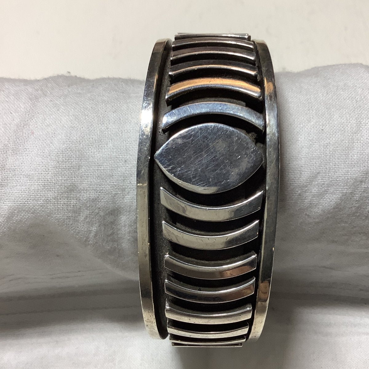Contemporary Heavy Wave Cuff, by Tom Hawk - Turquoise Mustang