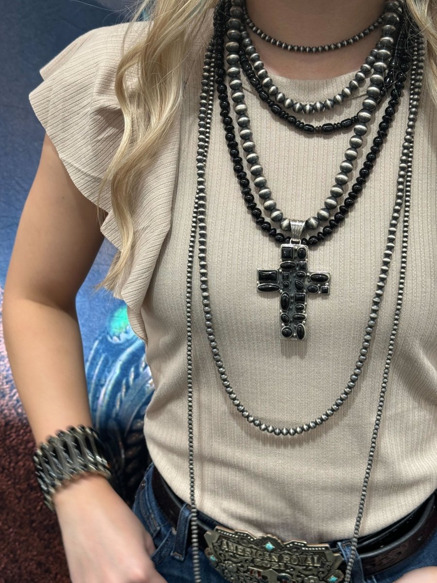 The Peony Cluster Cross Pendant - Turquoise Mustang