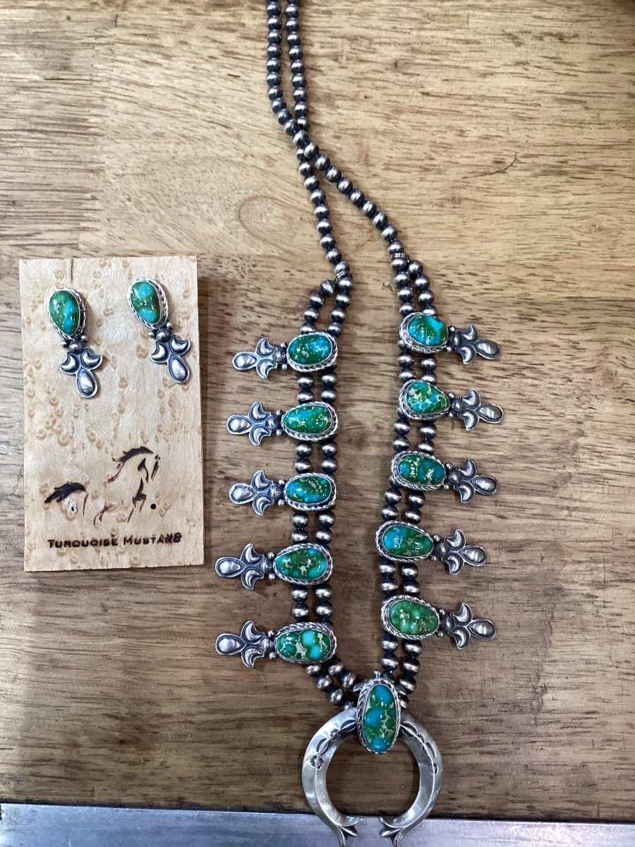 Sonoran Lady Petite Squash Blossom, 8 blossoms - Turquoise Mustang