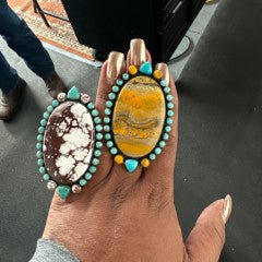 The Desert Rose Oval Ring - Turquoise Mustang