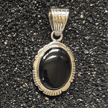 The Calendula Pendant - Turquoise Mustang