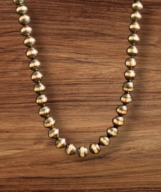Mustang Silver Pearls - 12mm - Turquoise Mustang