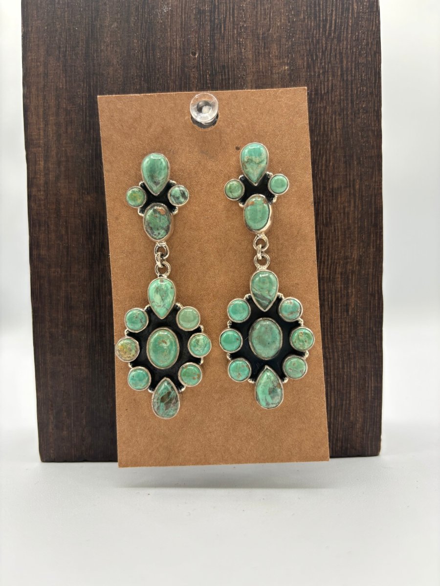 The Sweet Pea Cluster Drop Earring - Turquoise Mustang