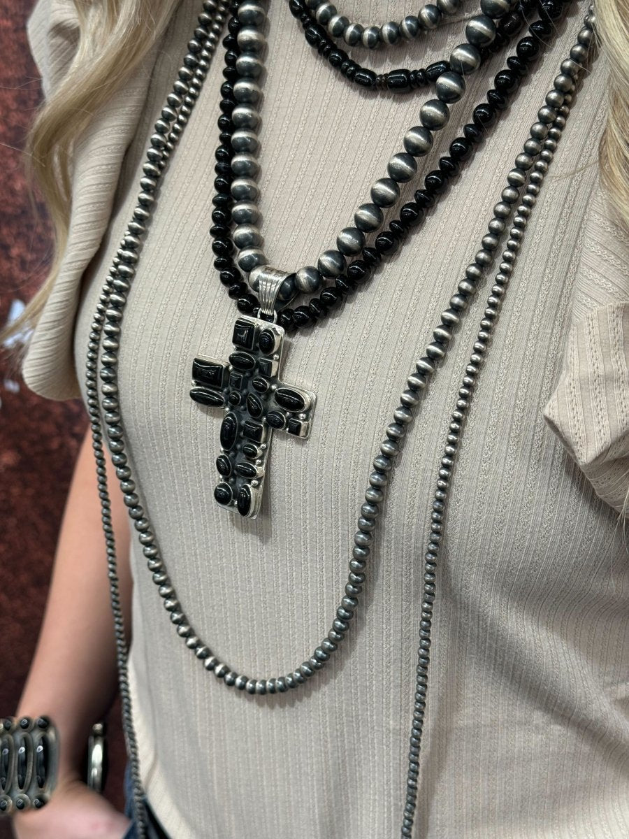 The Peony Cluster Cross Pendant - Turquoise Mustang