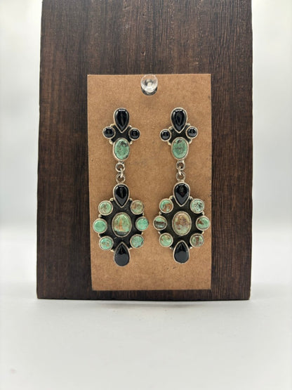 The Sweet Pea Cluster Drop Earring - Turquoise Mustang