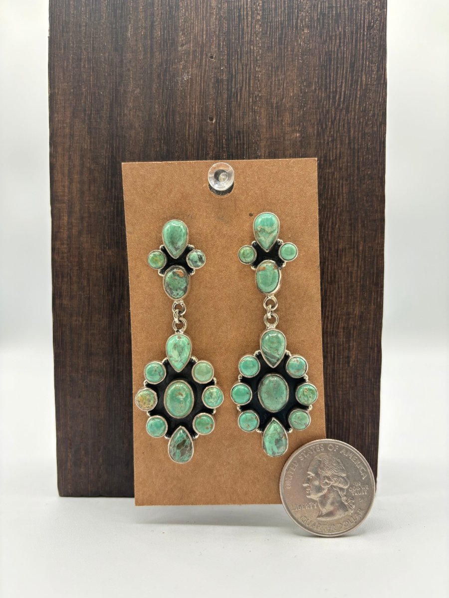 The Sweet Pea Cluster Drop Earring - Turquoise Mustang