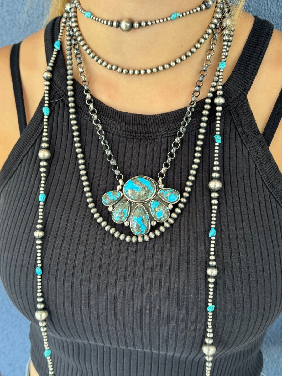 The Shash Bear Paw Necklace - Turquoise Mustang