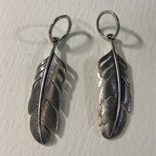 Pendant, Charm, All Silver Small Dimensional Feather, CC - Turquoise Mustang