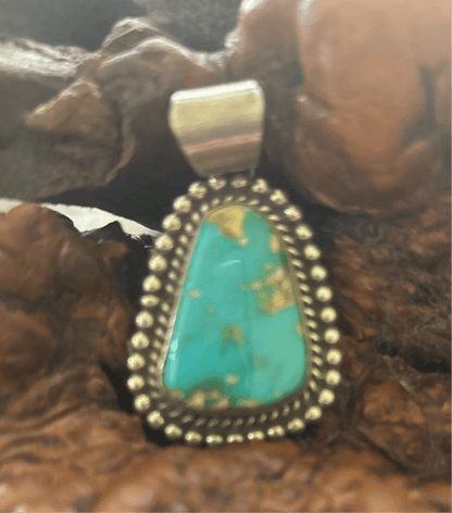 Pendant, Medium single stone freeform Royston or Kingman Ceremonial, Peterson Johnson - Turquoise Mustang