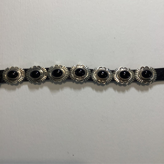 Bracelet, Leather w/ Large Butterfly conchos, Lg. Oval Onyx, DD - Turquoise Mustang