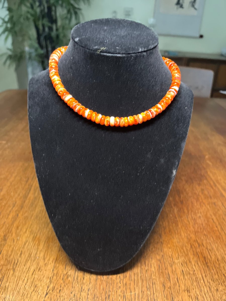13" Orange Spiny Oyster Choker with Navajo Silver Clasp - Turquoise Mustang