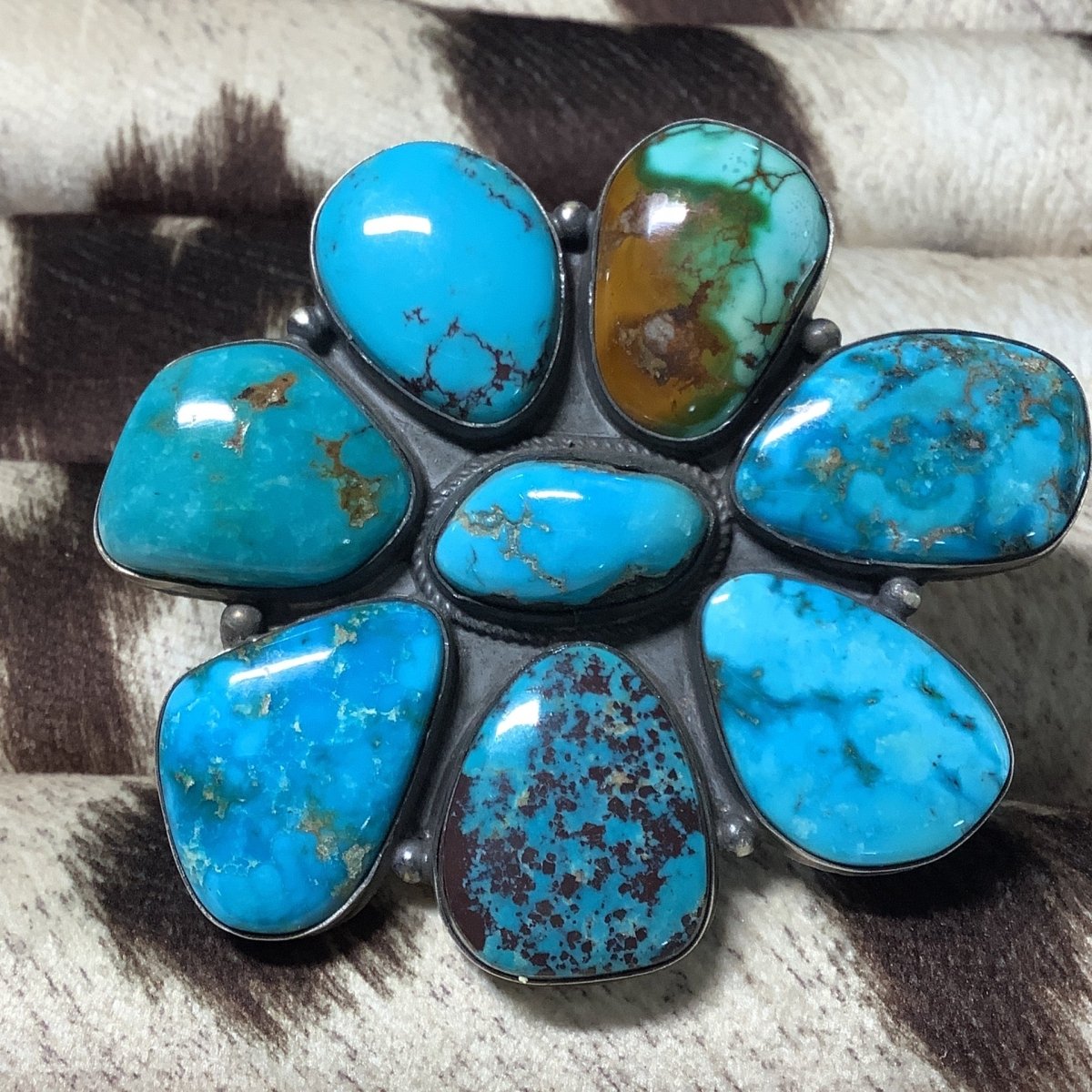 Ring, Huge 9 - Stone Freeform Cluster, Kingman - , Sheila Becenti - Turquoise Mustang