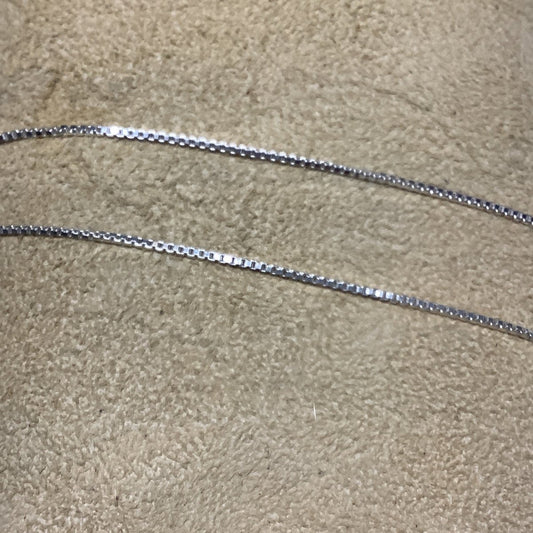 Box Chain, Bright Silver, 1 mm, 24" - Turquoise Mustang